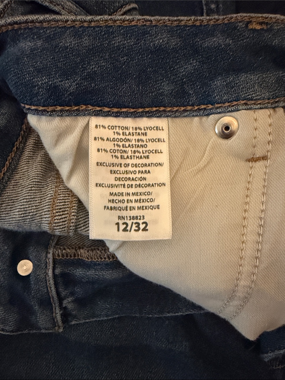 Idyllwind Distressed Dark Blue Flare Jeans - Picture 4 of 4